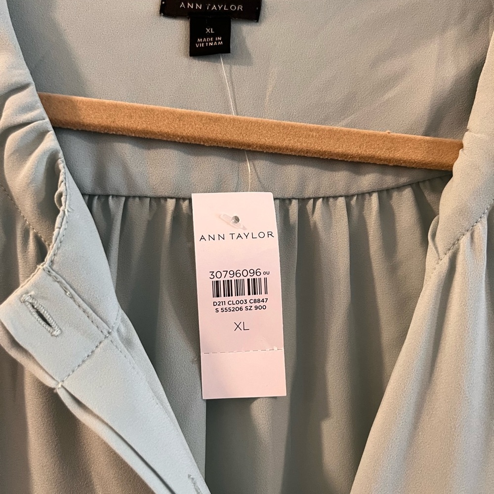 Ann Taylor blouse
